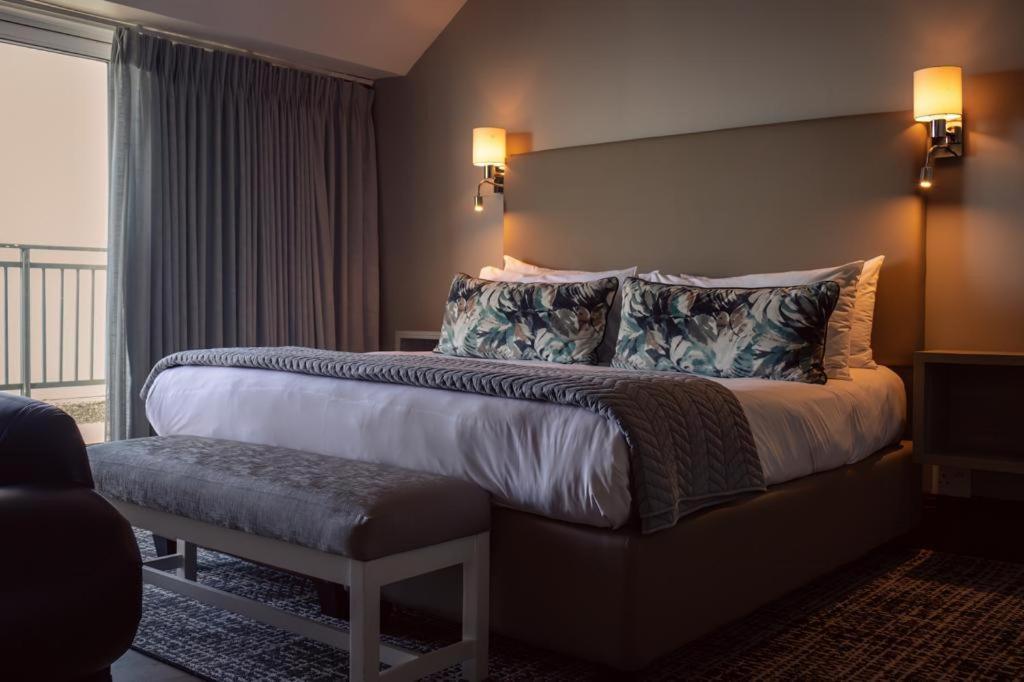 Diaz Hotel And Resort Mossel Bay Exterior foto